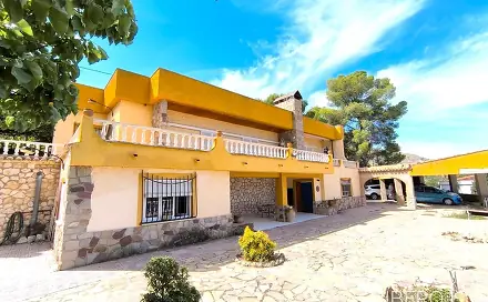 Prodej domu 338 m² s pozemkem 2 000 m², Yecla, Španělsko