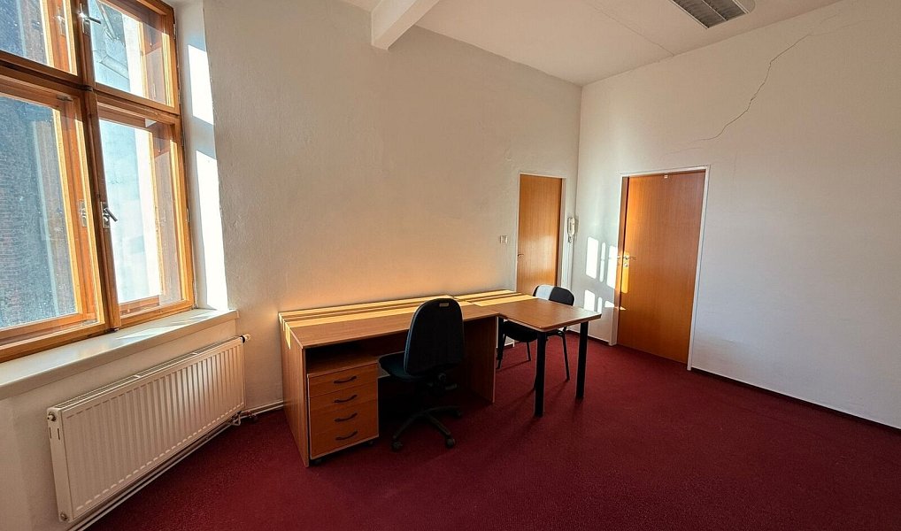 Pronájem kanceláře 20 m², Ostrava – náhled fotky 2