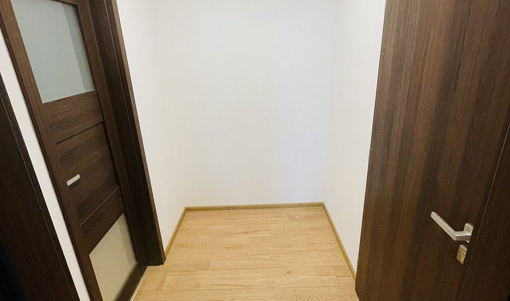 Pronájem bytu 1+kk 38 m², Boskovice – náhled fotky 4