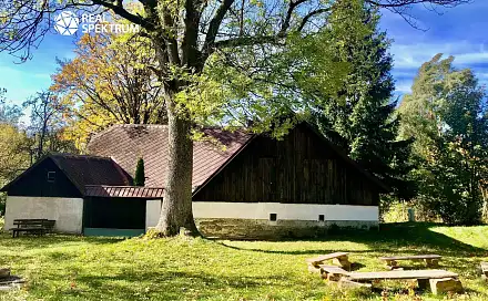 Prodej chaty/chalupy 200 m² s pozemkem 2 949 m², Svratouch - Karlštejn, okres Chrudim