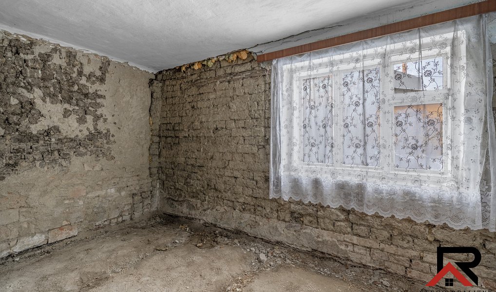 Prodej domu 76 m² s pozemkem 100 m², Rousínov – náhled fotky 23