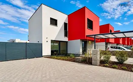 Prodej domu 269 m² s pozemkem 776 m², Na Štěpnici, Rosice, okres Brno-venkov