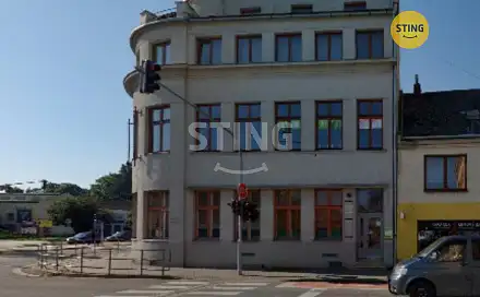 Pronájem obchodních prostor 29 m², Všehrdova, Uherské Hradiště