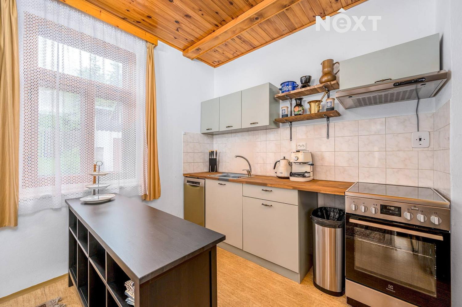 Prodej domu 180 m² s pozemkem 1 275 m² — photo 3
