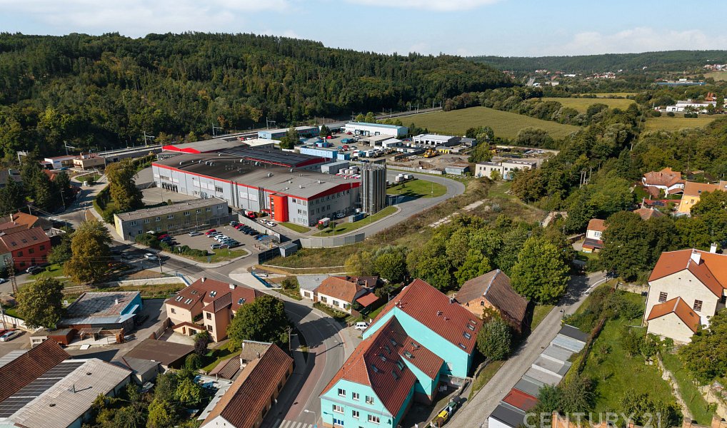 Prodej domu 1 500 m² s pozemkem 718 m², Rosice – náhled fotky 23