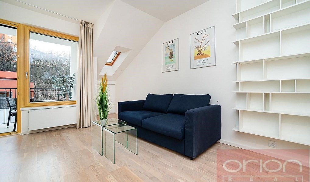 Pronájem bytu 4+kk 97 m², Praha – náhled fotky 14