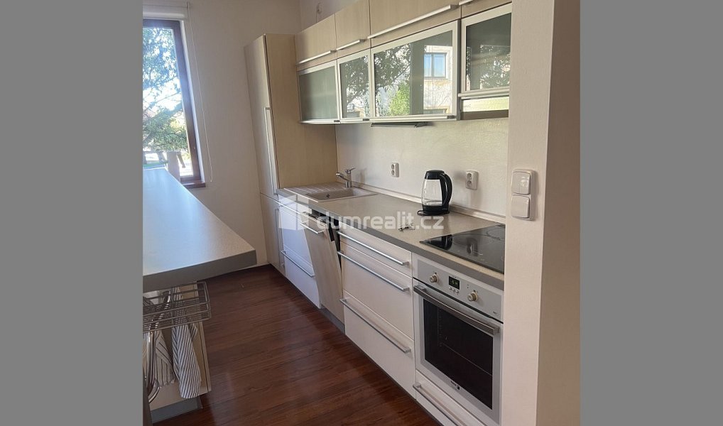 Pronájem bytu 1+kk, 48 m², Ďáblice - Praha 8, Praha