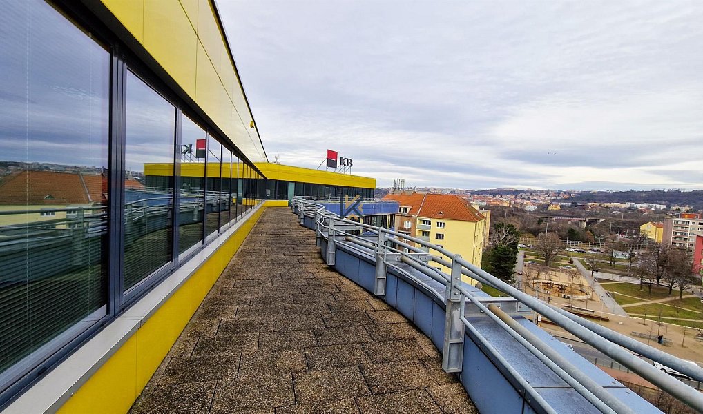 Pronájem kanceláře 746 m², Praha – náhled fotky 12
