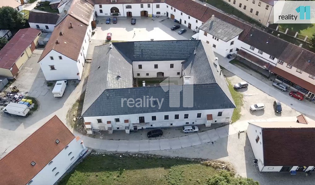 Prodej komerčního objektu (jiného typu) 1 544 m², Dačice – náhled fotky 3