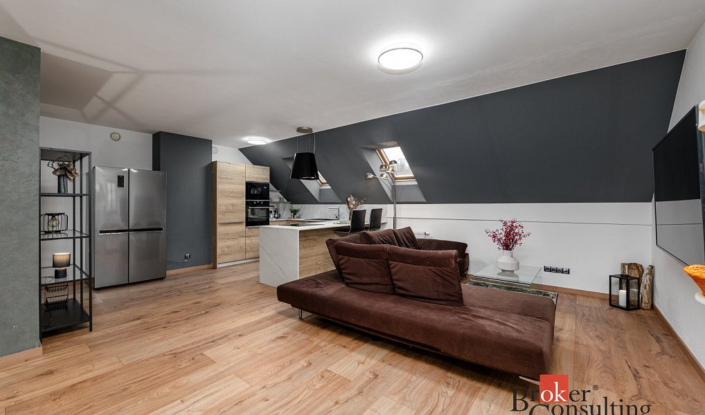Prodej bytu 4+kk 120 m², Plzeň – náhled fotky 6