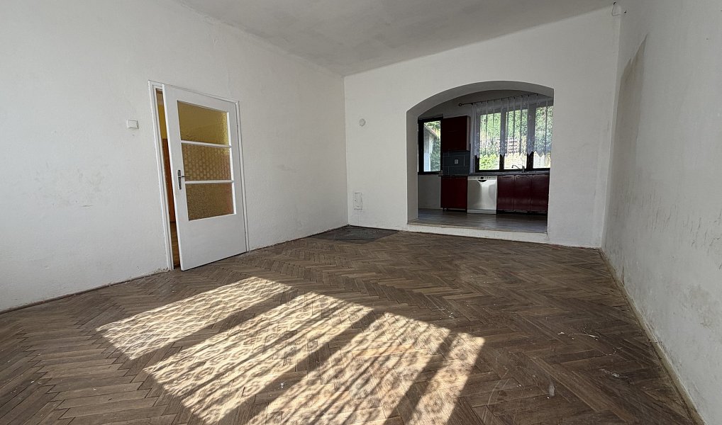 Prodej domu 350 m² s pozemkem 1 133 m², Velký Týnec – náhled fotky 8