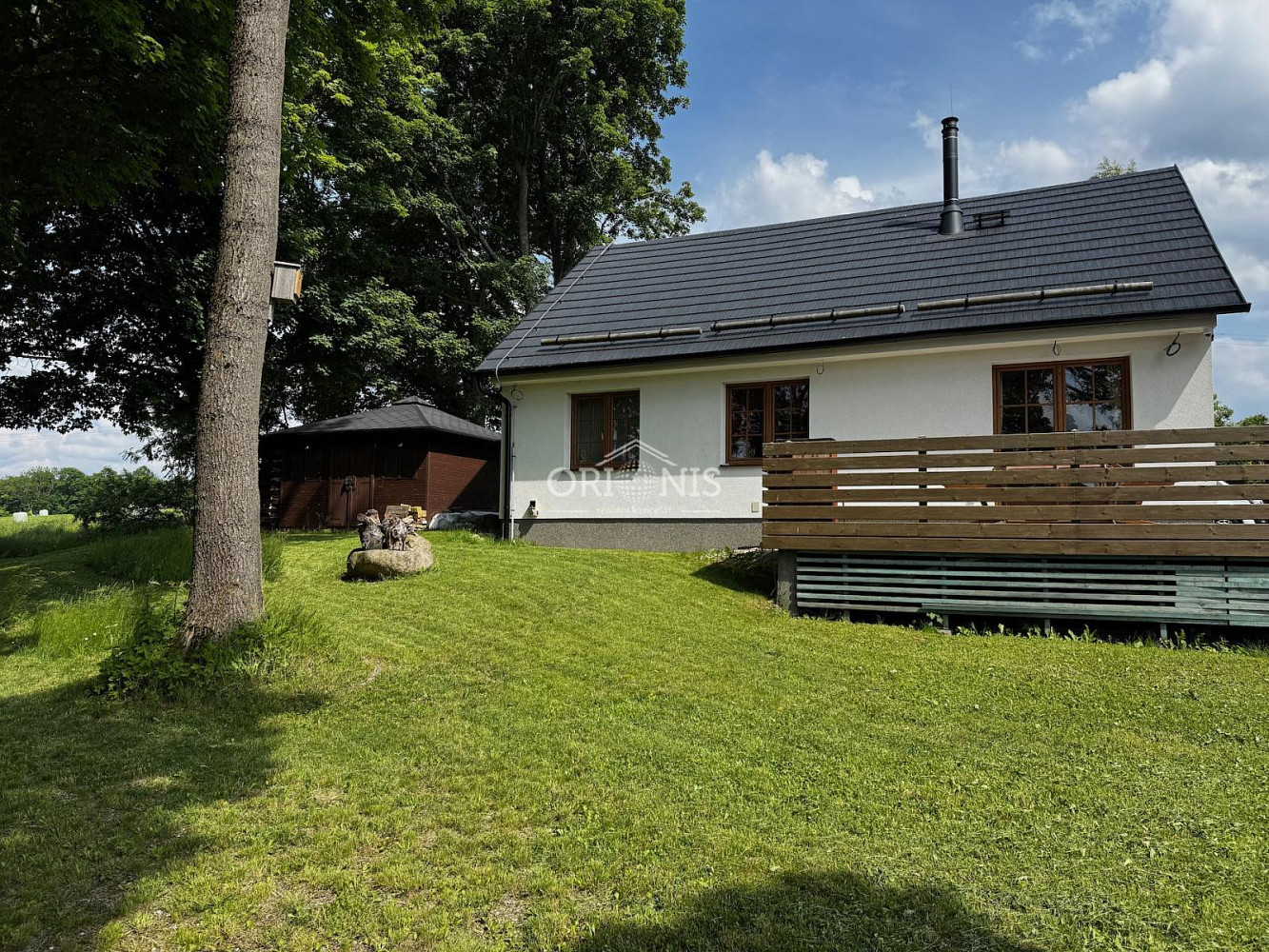Prodej domu 100 m² s pozemkem 1 093 m²