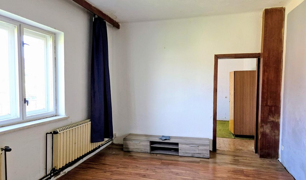 Prodej domu 200 m² s pozemkem 1 857 m², Lichnov – náhled fotky 23