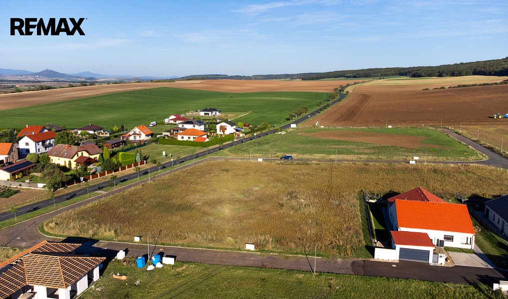 Prodej stavebního pozemku 826 m², Slavětín – náhled fotky 5