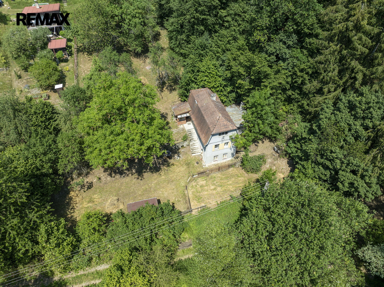 Prodej domu 80 m² s pozemkem 1 859 m²
