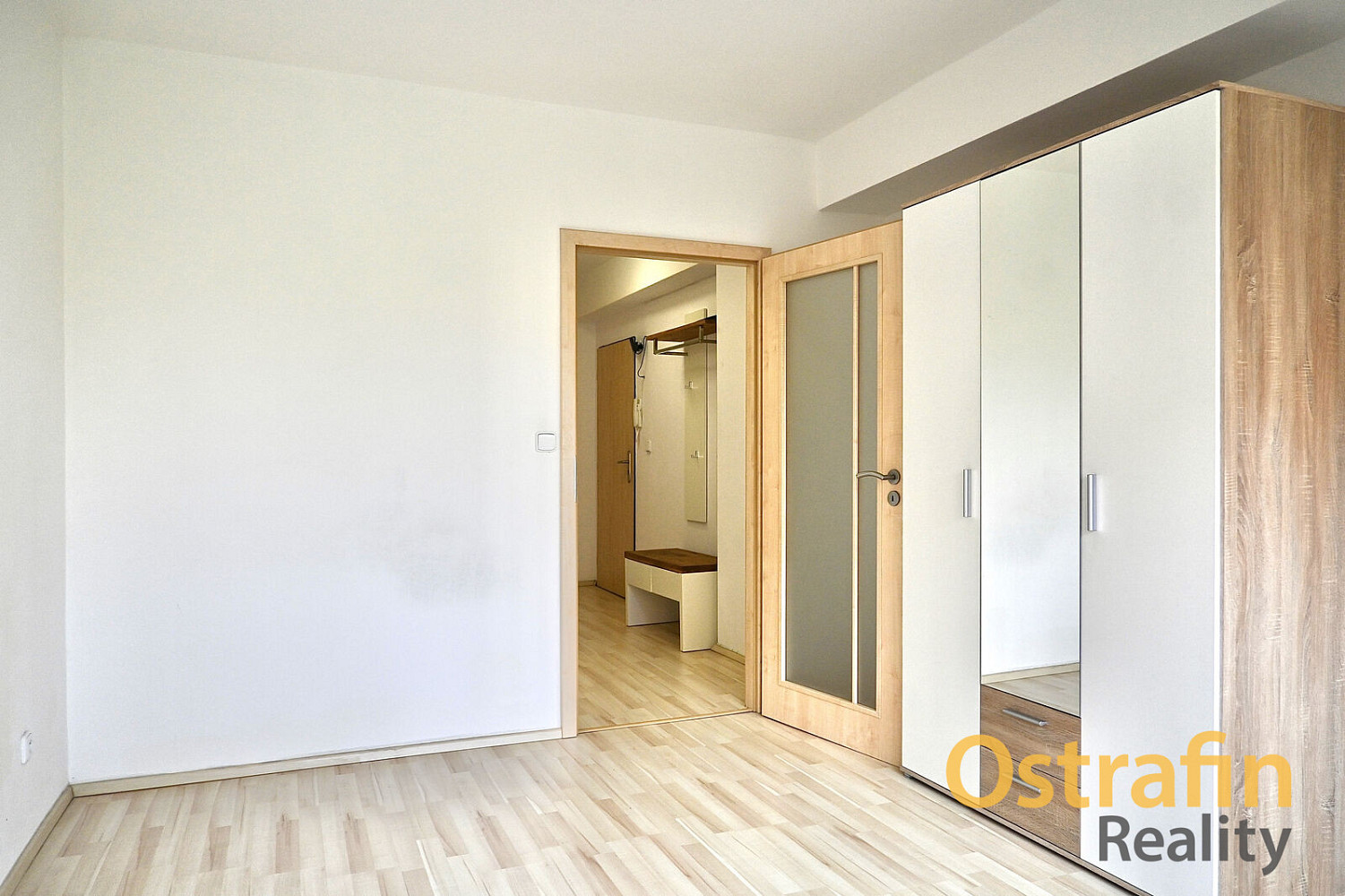 Pronájem bytu 2+1 49 m² – fotografie 4