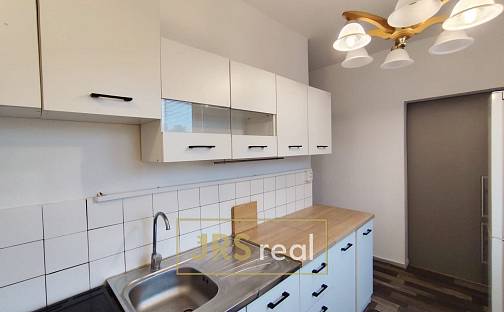 Pronájem bytu 4+1 73 m², Kyjov, okres Hodonín