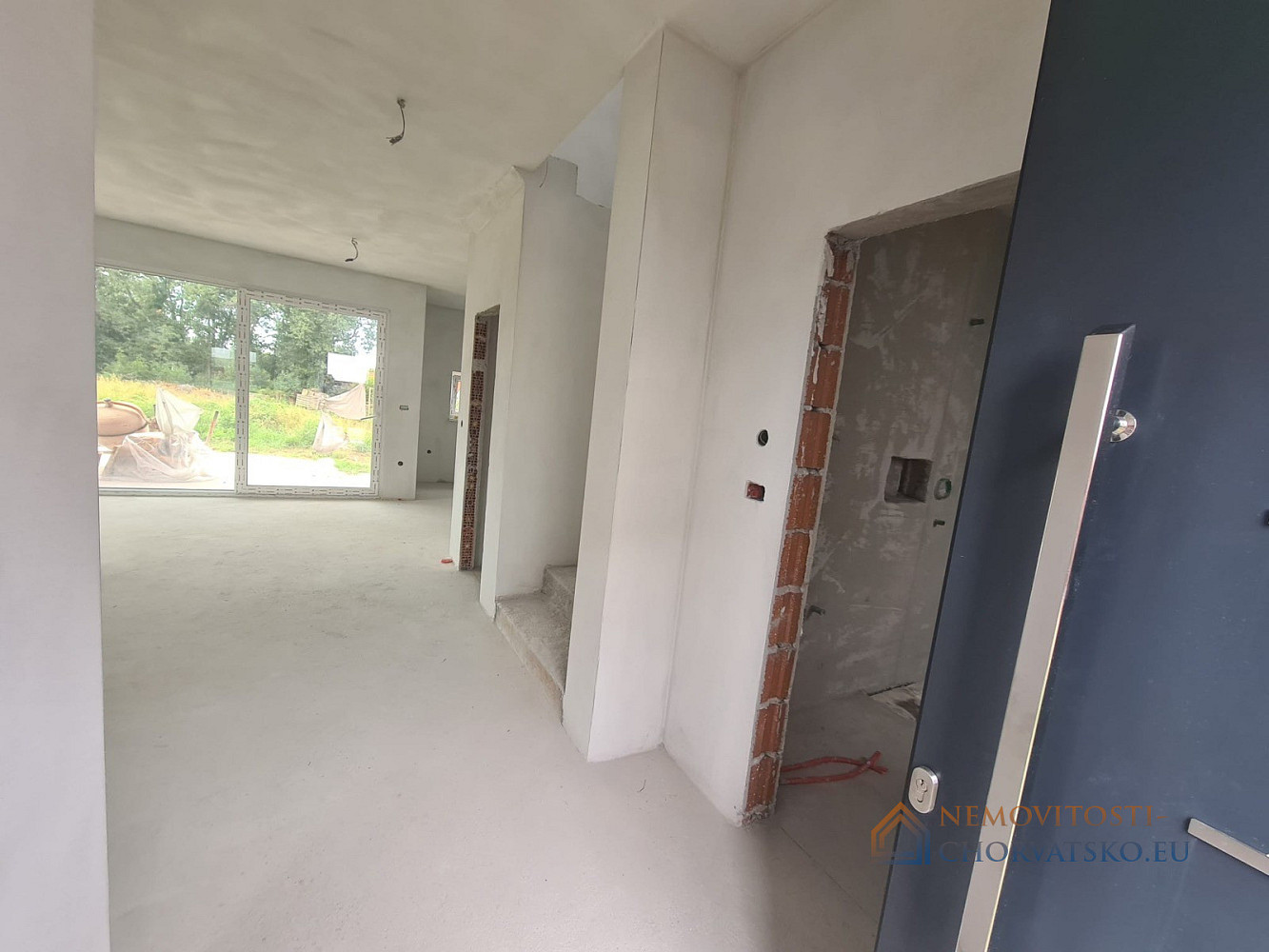 Prodej bytu 1+kk 112 m² - Widok 2