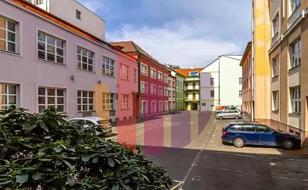 Pronájem kanceláře 165 m², Zubatého, Praha 5 - Smíchov