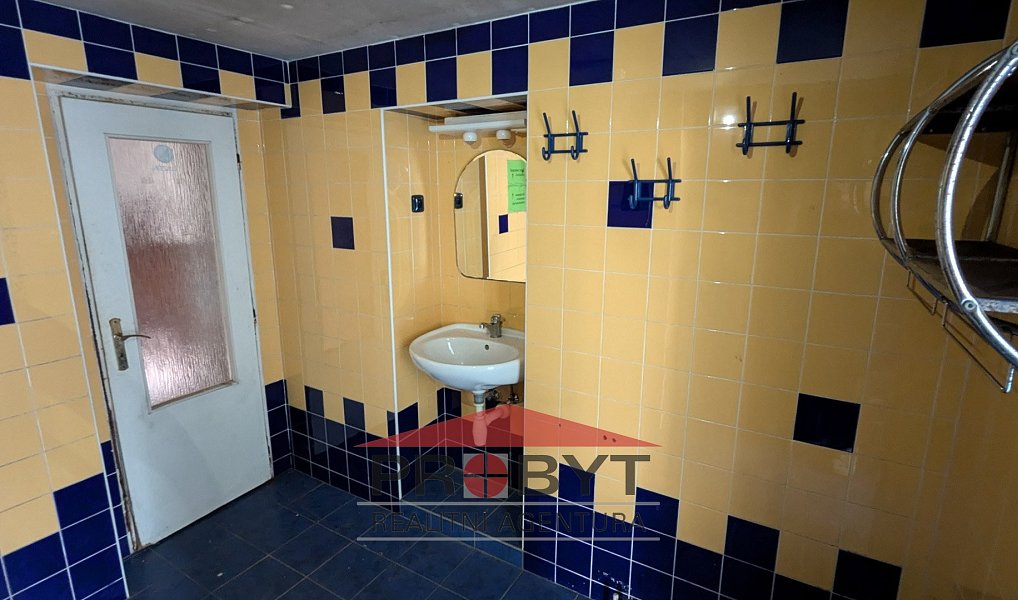 Prodej ubytovacího objektu 1 064 m², Rádlo – náhled fotky 22