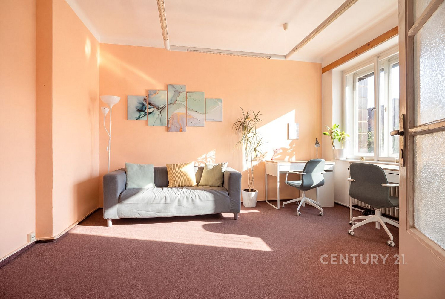 Pronájem kanceláře 80 m² – fotografie 3