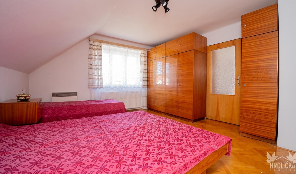 Prodej domu 203 m² s pozemkem 2 621 m², Nezdřev – náhled fotky 13