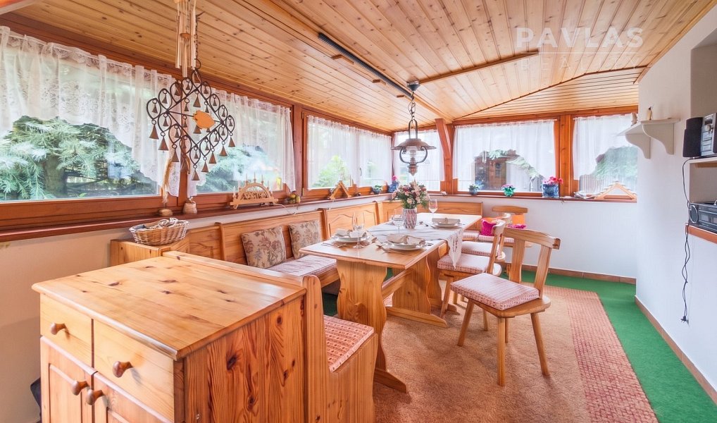 Prodej domu 240 m² s pozemkem 573 m², Černovice – náhled fotky 21