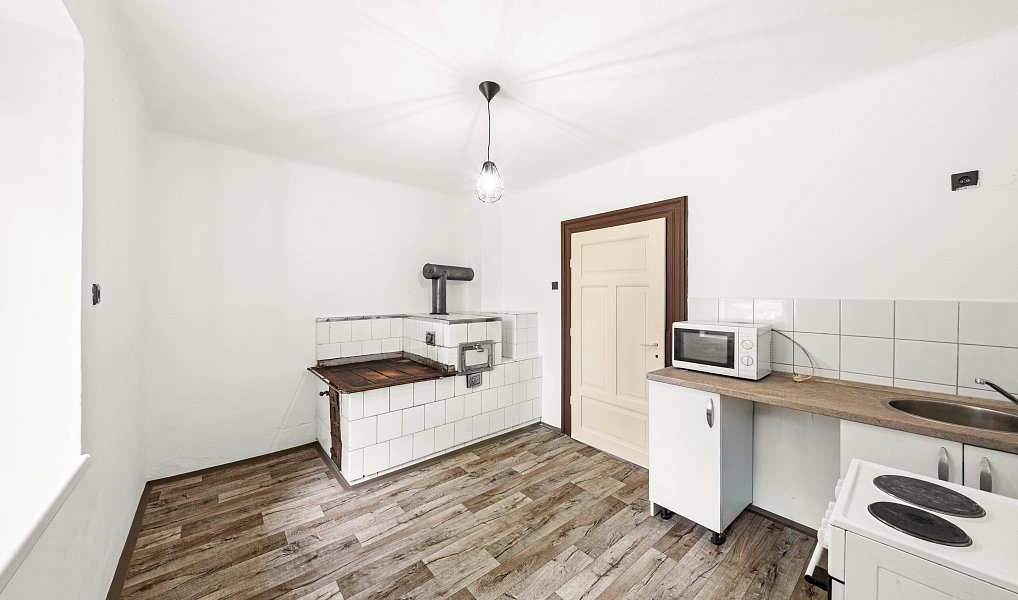 Prodej domu 64 m² s pozemkem 943 m², Bukovany – náhled fotky 8