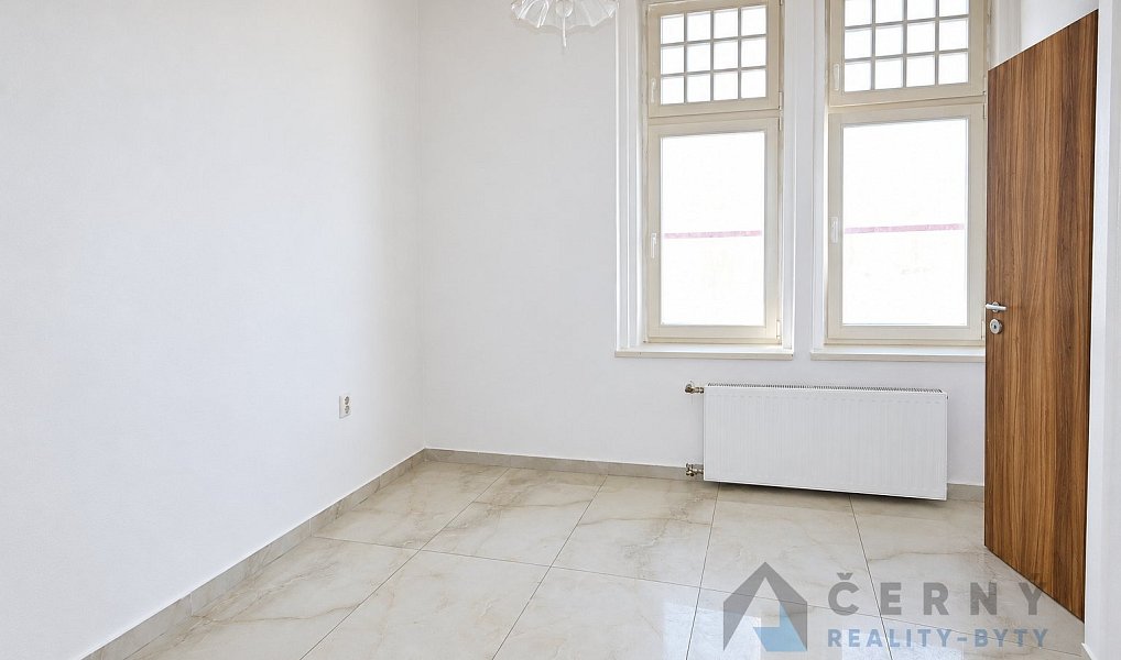 Pronájem bytu 2+1 45 m², Liberec – náhled fotky 6