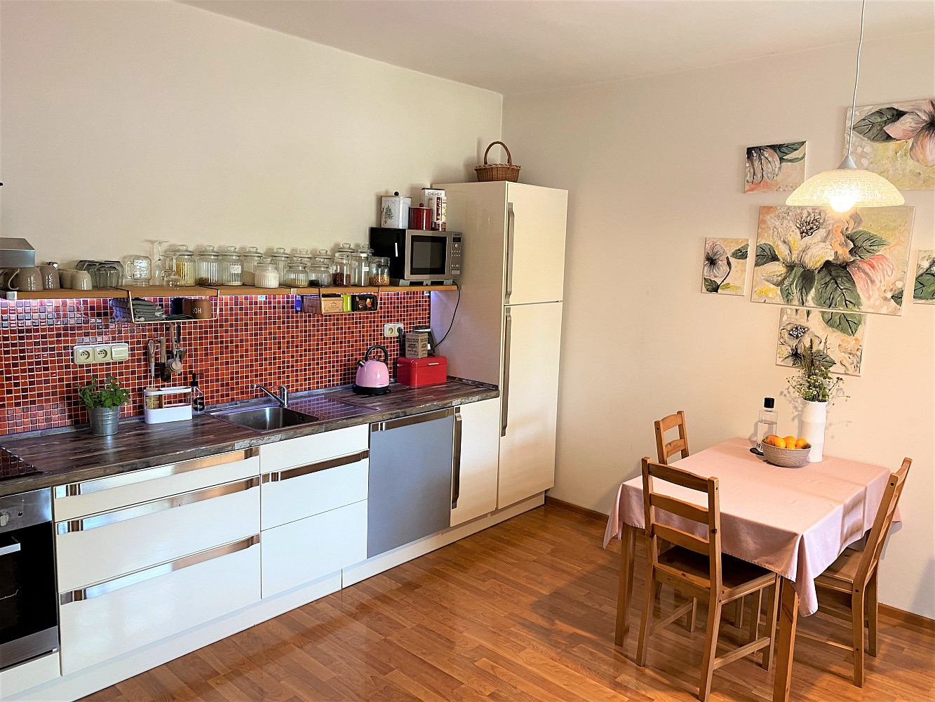 Prodej domu 77 m² s pozemkem 128 m² – fotografie 2