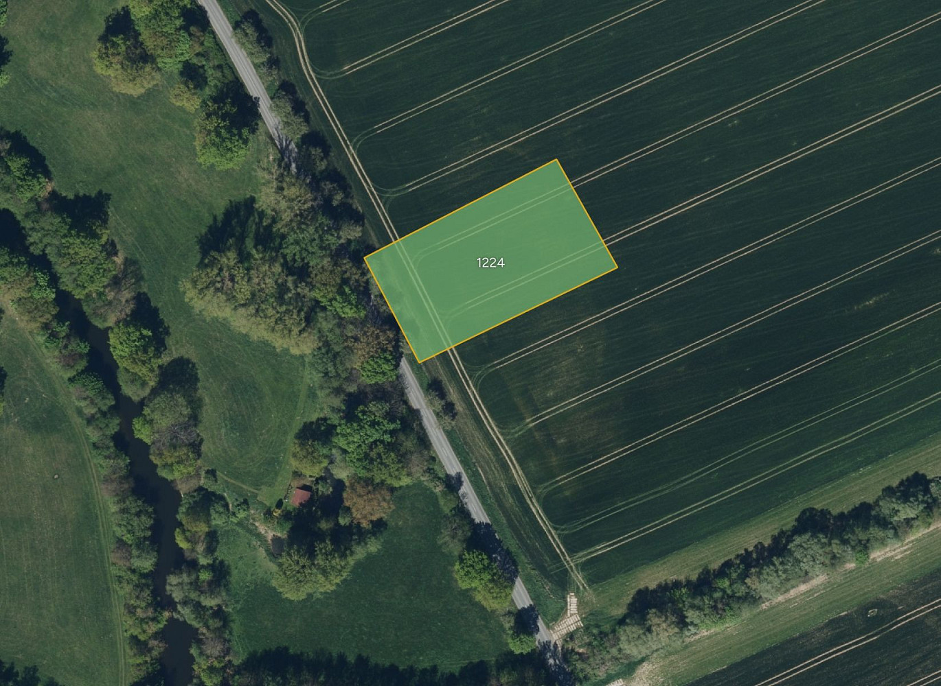 Prodej pole 8 046 m²