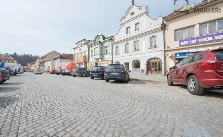 Prodej domu 525 m² s pozemkem 604 m², Husovo náměstí, Ledeč nad Sázavou, okres Havlíčkův Brod