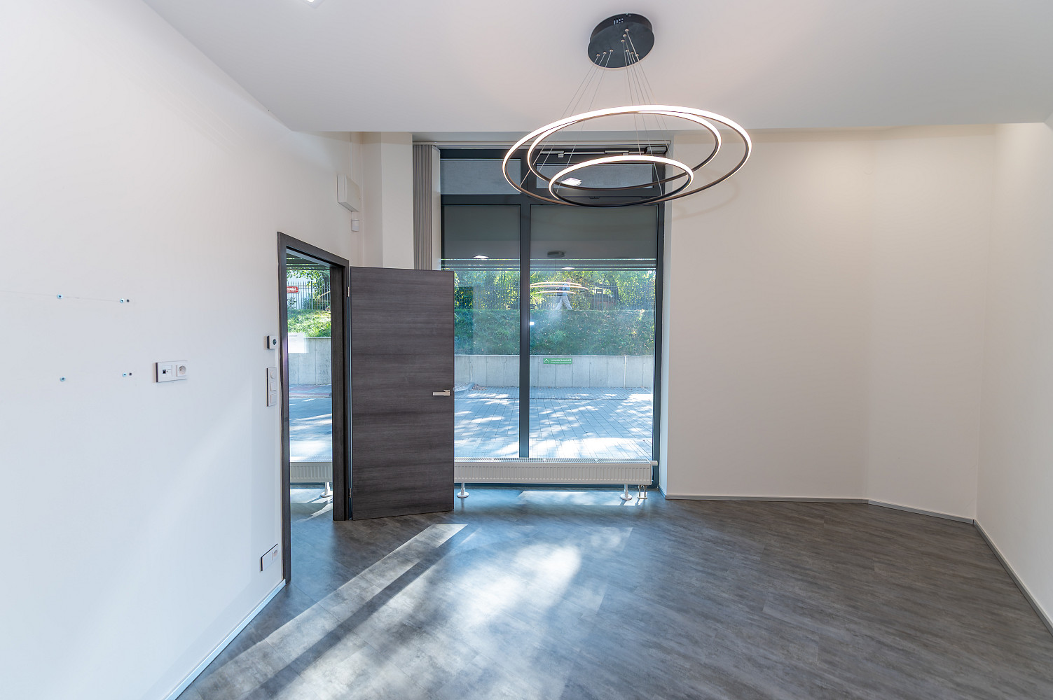 Prodej obchodních prostor 220 m² – fotografie 5