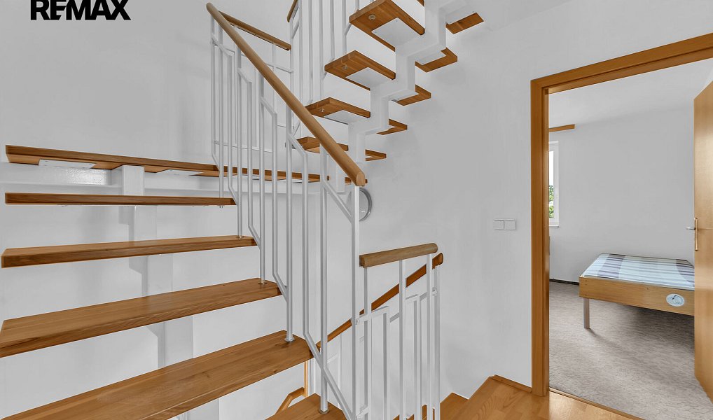 Prodej domu 150 m² s pozemkem 370 m², Hradec Králové – náhled fotky 22