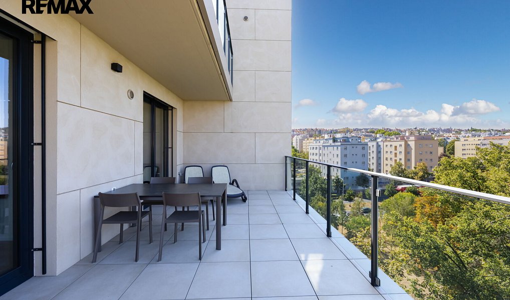 Prodej bytu 2+kk 67 m², Praha – náhled fotky 4