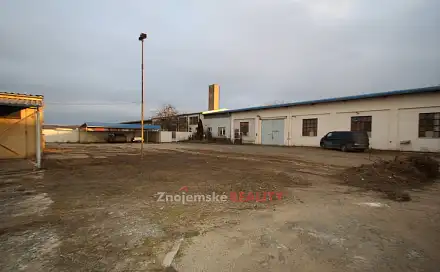 Pronájem skladovacích prostor 441 m², Znojmo - Oblekovice