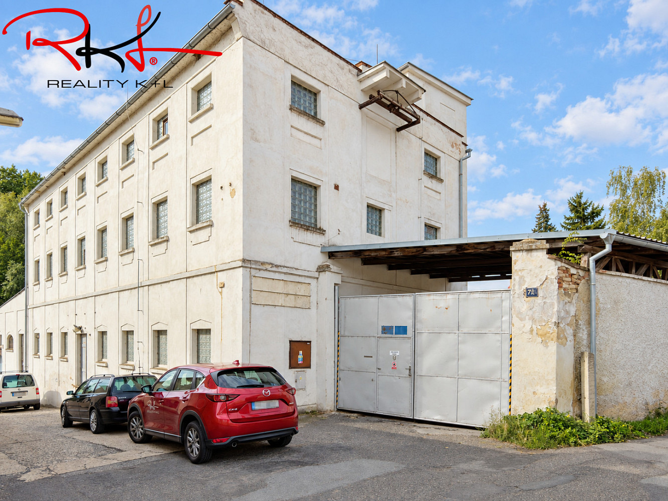 Pronájem skladovacích prostor 1 787 m²