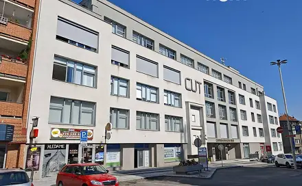 Pronájem výrobních prostor 450 m², Vančurova, Tábor