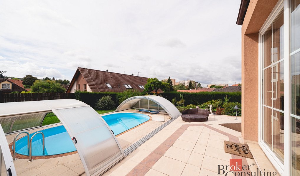 Prodej domu 322 m² s pozemkem 1 262 m², Plzeň – náhled fotky 42