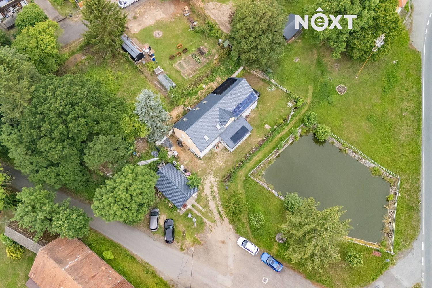 Prodej domu 225 m² s pozemkem 1 000 m²
