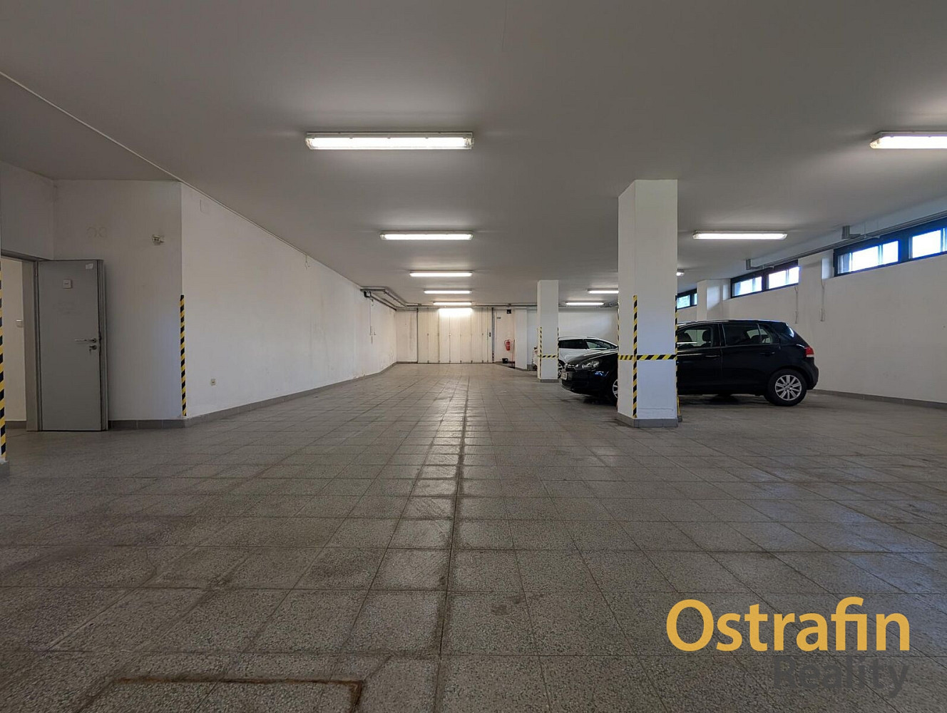 Pronájem obchodních prostor 238 m² – fotografie 5