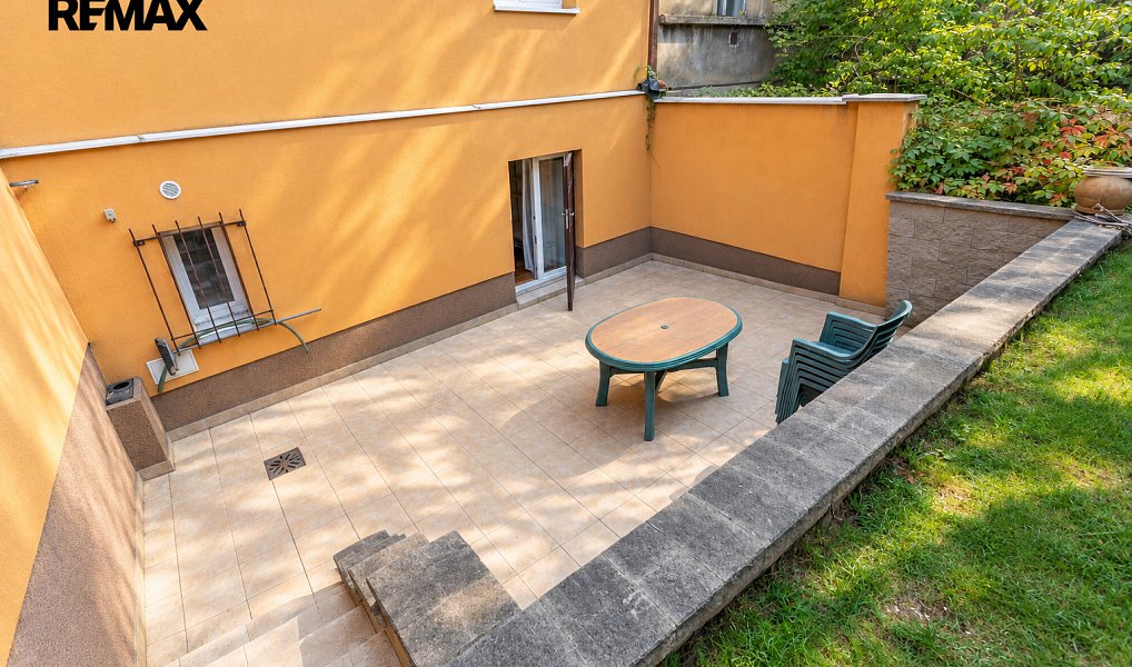 Pronájem bytu 2+kk 85 m², Praha – náhled fotky 9
