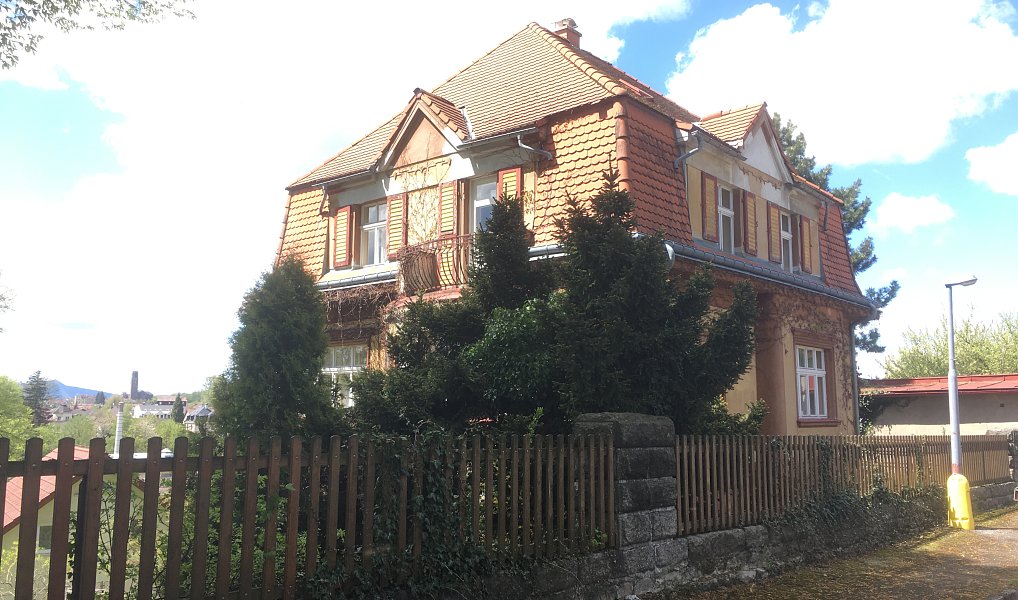 Prodej vily 280 m² s pozemkem 900 m², Jablonec nad Nisou – náhled fotky 3
