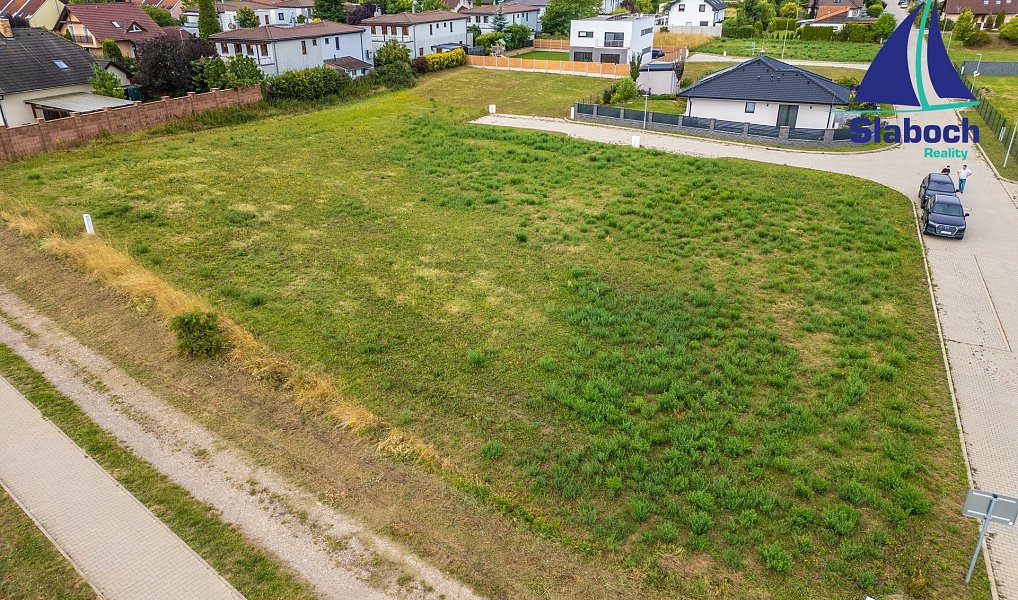 Prodej stavebního pozemku 825 m², Měšice – náhled fotky 9