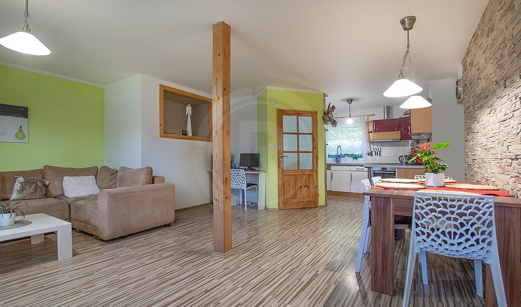 Prodej domu 100 m² s pozemkem 470 m², Křemže – náhled fotky 11