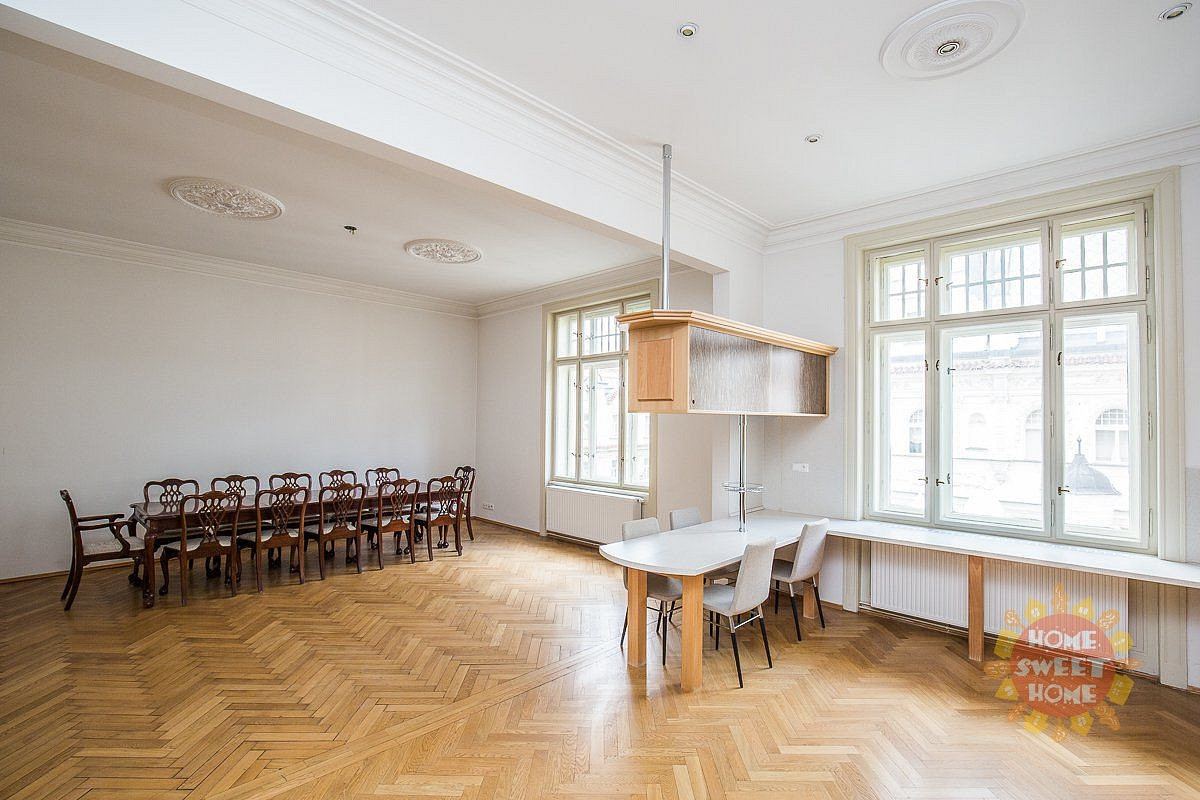 Pronájem bytu 5+1 197 m² – fotografie 5