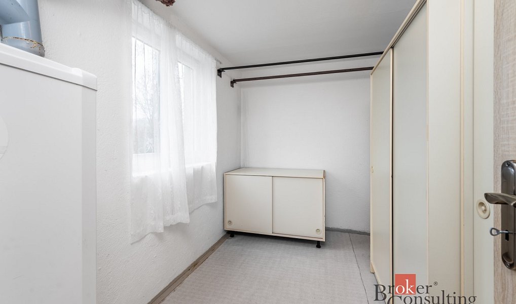 Prodej domu 202 m² s pozemkem 697 m², Bochov – náhled fotky 27