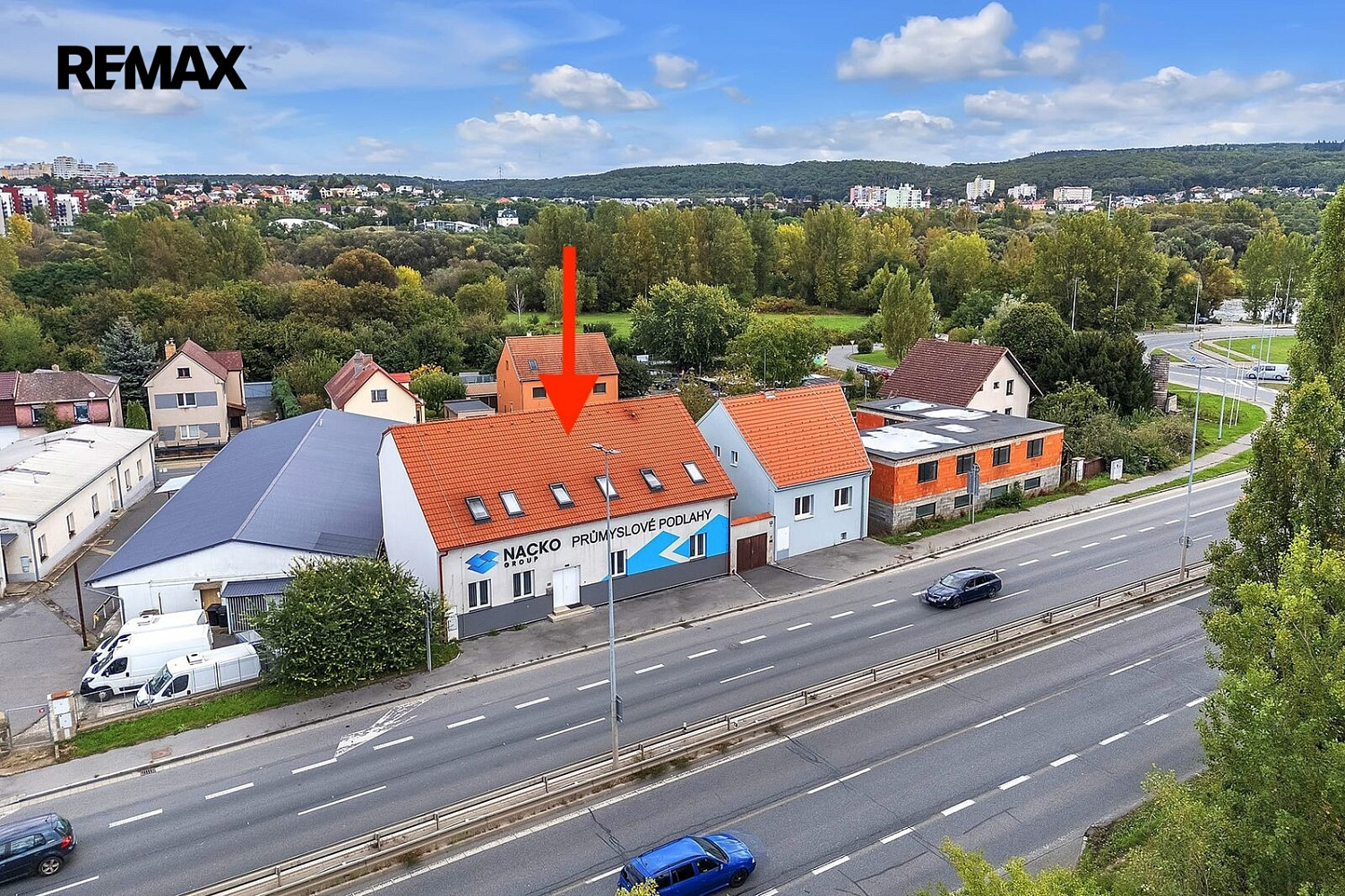 Prodej komerčního objektu (jiného typu) 492 m² — photo 3