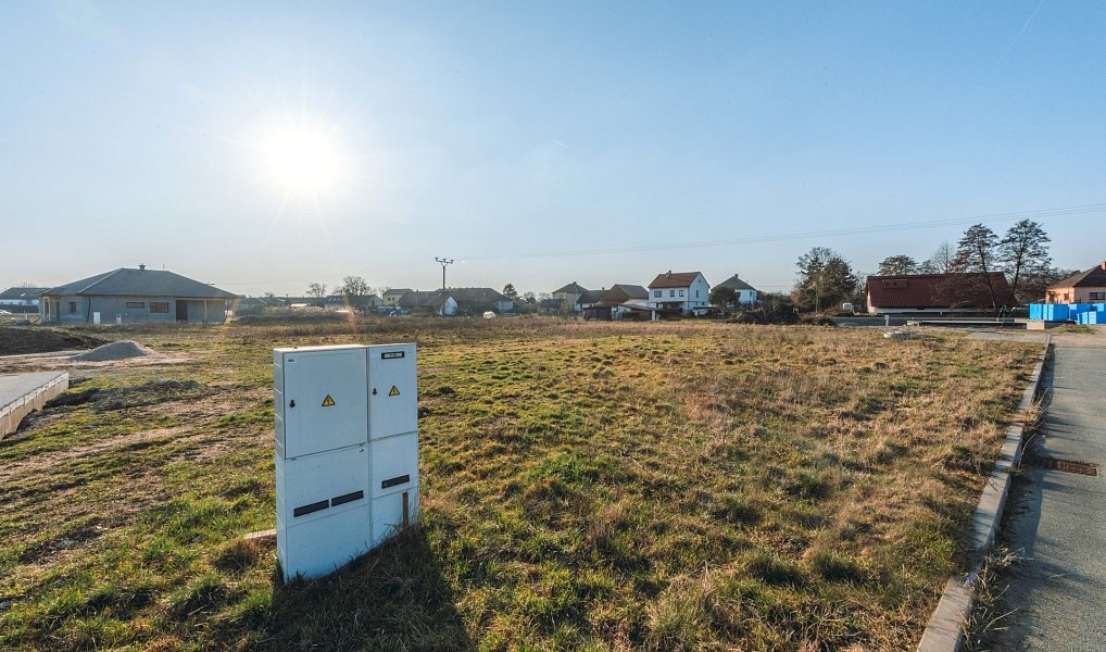 Prodej domu 89 m² s pozemkem 998 m², Ráby – náhled fotky 34