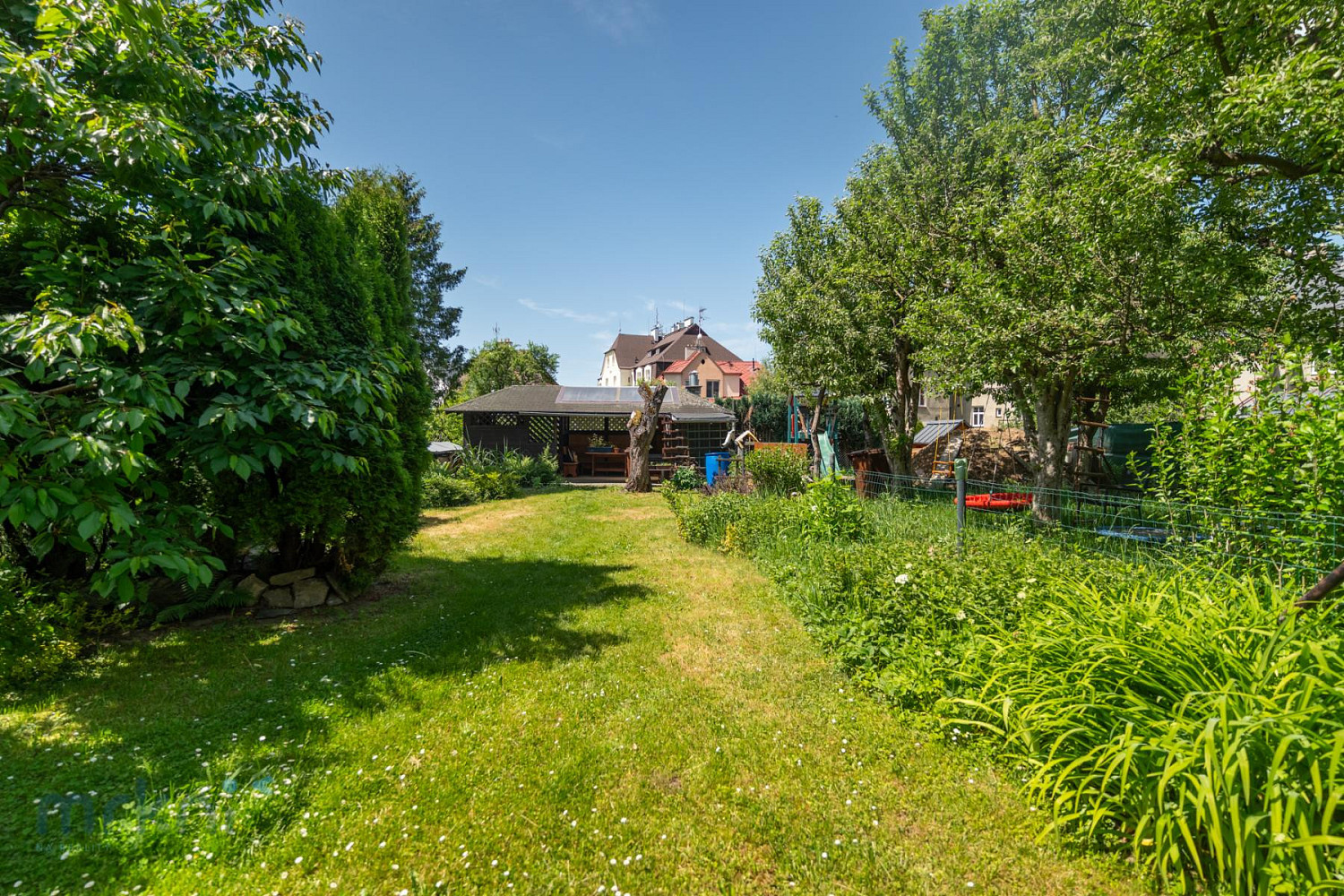 Prodej domu 170 m² s pozemkem 370 m² – pohled 2